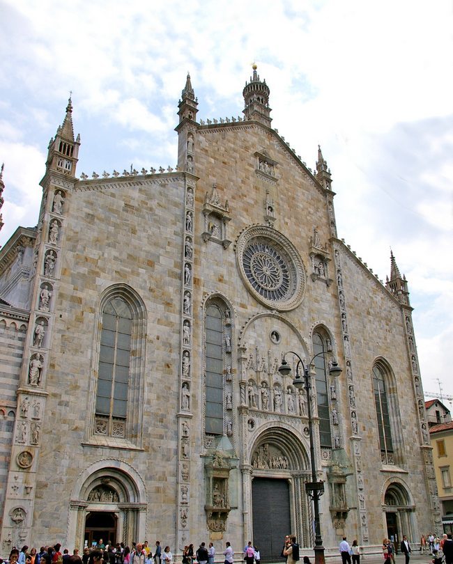 Дуомо или Кафедральный собор Комо