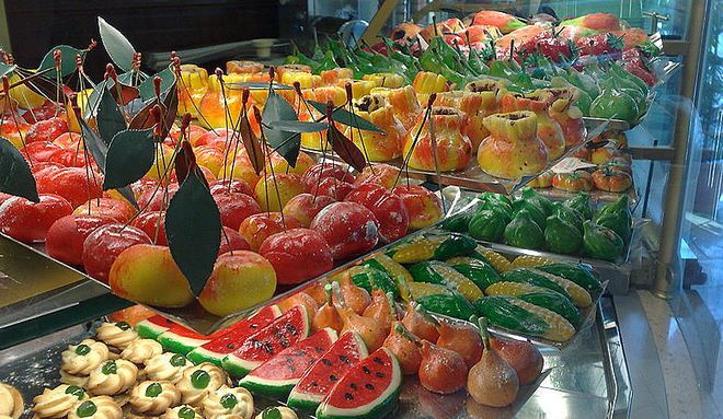 Сицилийские сладости - марципановые фрукты