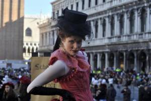 Полёт ангела на Венецианском карнавале состоялся
