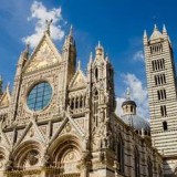 Кафедральный собор Сиены открывает "Врата небесные"